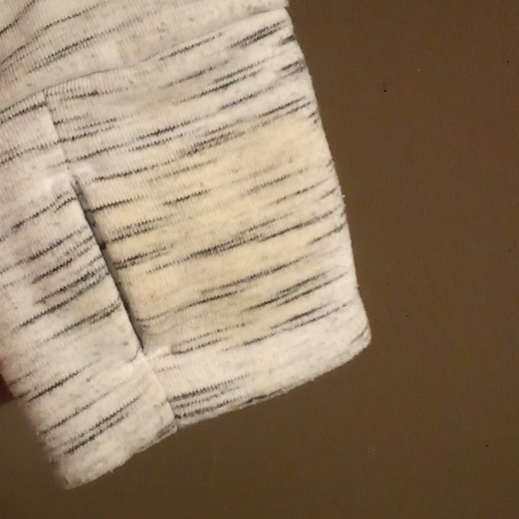 Danskin Now Workout Jacket - Size XL - Picture 5 of 9